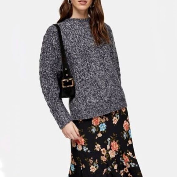 🆕 TOPSHOP Vertical Cable Crew Sweater! - Picture 1 of 7